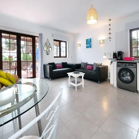 Brisas Complex, 104 * بلايا بلانكا