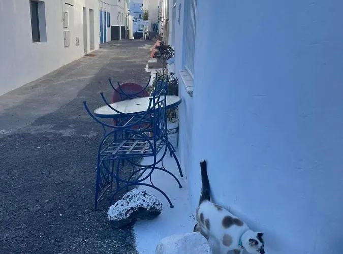 Brisas Complex, 104 *